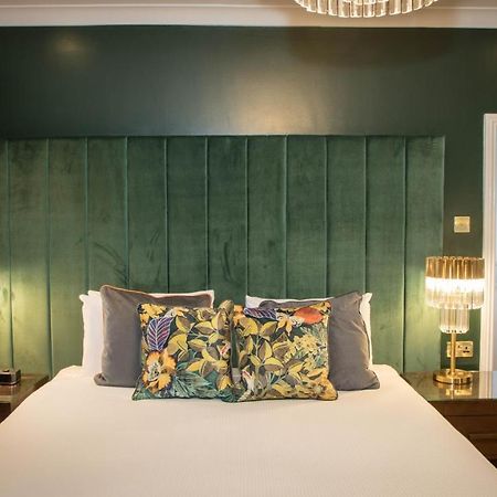 The Eton Mess Boutique Guesthouse Esterno foto